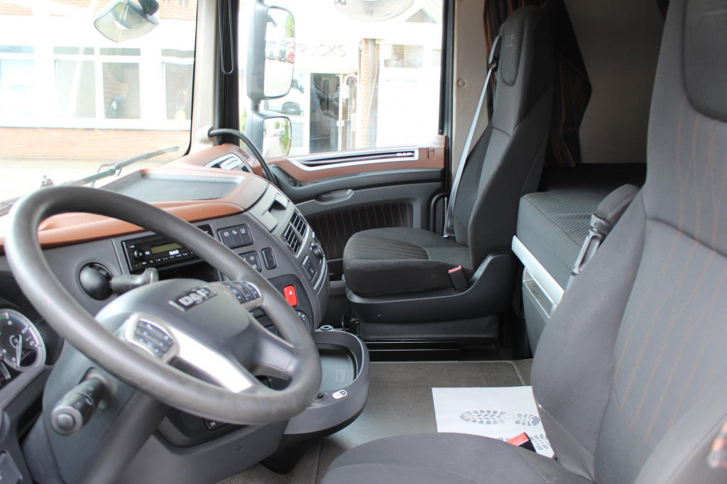 Daf XF 480 SC Retarder ACC LDWS Standklima Kühlbox - Tegljač: slika Daf XF 480 SC Retarder ACC LDWS Standklima Kühlbox - Tegljač Daf XF 480 SC Retarder ACC LDWS Standklima Kühlbox - Tegljač: slika Daf XF 480 SC Retarder ACC LDWS Standklima Kühlbox - Tegljač