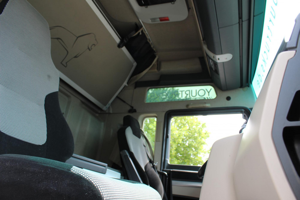 MAN TGX 18.460 E6 XXL Retarder Kühlbox Navi - Tegljač: slika MAN TGX 18.460 E6 XXL Retarder Kühlbox Navi - Tegljač MAN TGX 18.460 E6 XXL Retarder Kühlbox Navi - Tegljač: slika MAN TGX 18.460 E6 XXL Retarder Kühlbox Navi - Tegljač