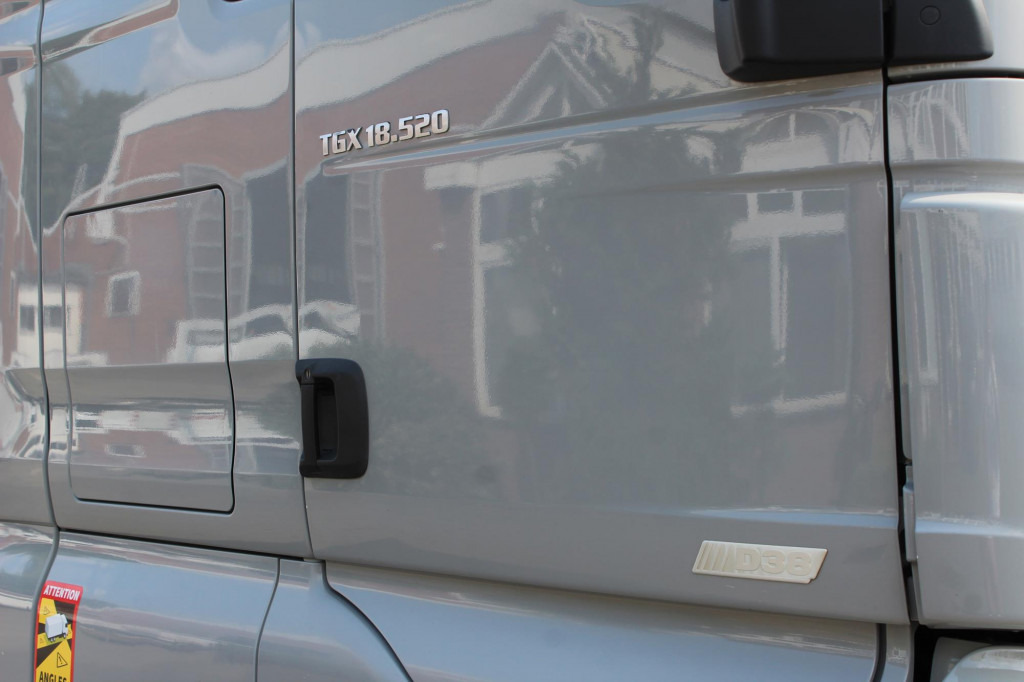 MAN TGX 18.520 XXL D38   Retarder   MOTOR GERÄUSCHE - Tegljač: slika MAN TGX 18.520 XXL D38   Retarder   MOTOR GERÄUSCHE - Tegljač MAN TGX 18.520 XXL D38   Retarder   MOTOR GERÄUSCHE - Tegljač: slika MAN TGX 18.520 XXL D38   Retarder   MOTOR GERÄUSCHE - Tegljač