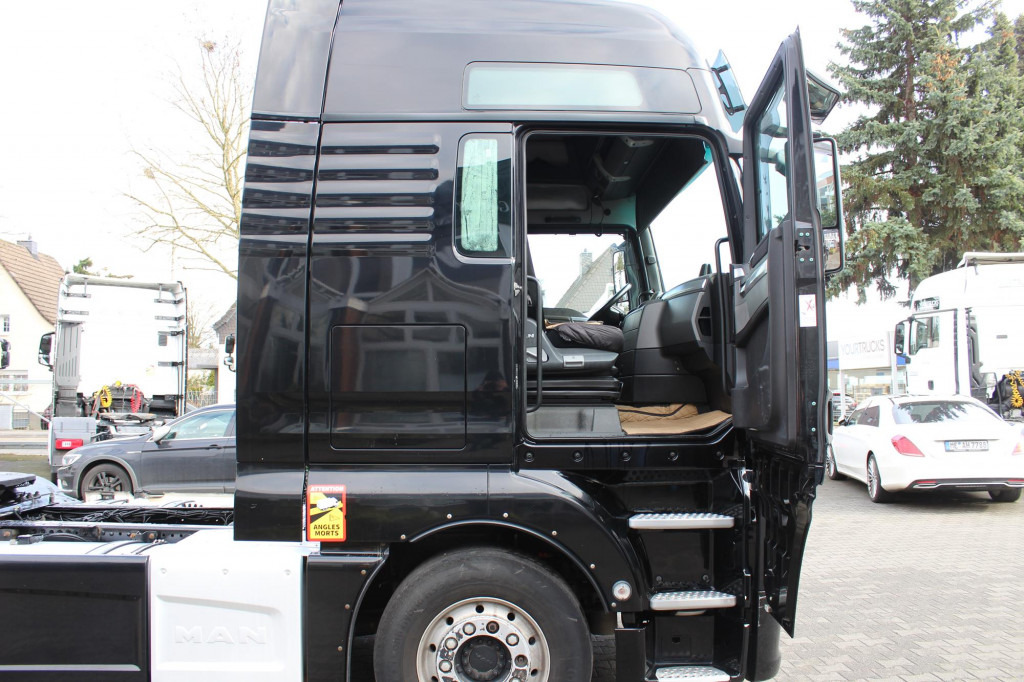 Tegljač MAN TGX 480 XXL  Retarder  Standklima  2Tanks  Navi: slika Tegljač MAN TGX 480 XXL  Retarder  Standklima  2Tanks  Navi