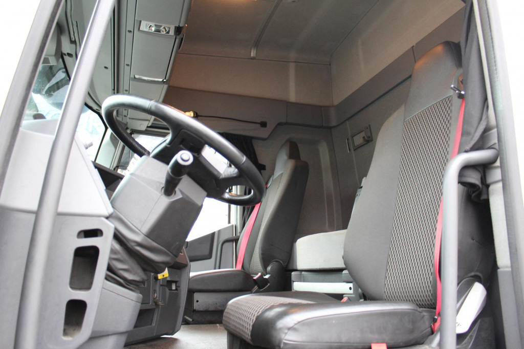 Renault T460 Retarder 2 Tanks Standklima VIN : KD - Tegljač: slika Renault T460 Retarder 2 Tanks Standklima VIN : KD - Tegljač Renault T460 Retarder 2 Tanks Standklima VIN : KD - Tegljač: slika Renault T460 Retarder 2 Tanks Standklima VIN : KD - Tegljač