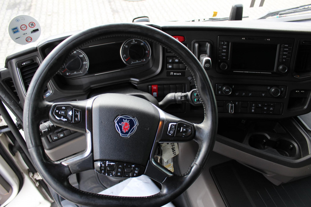 Tegljač Scania R 500   Retarder  LDWS  Kühlbox  2 Tanks  Navi: slika Tegljač Scania R 500   Retarder  LDWS  Kühlbox  2 Tanks  Navi