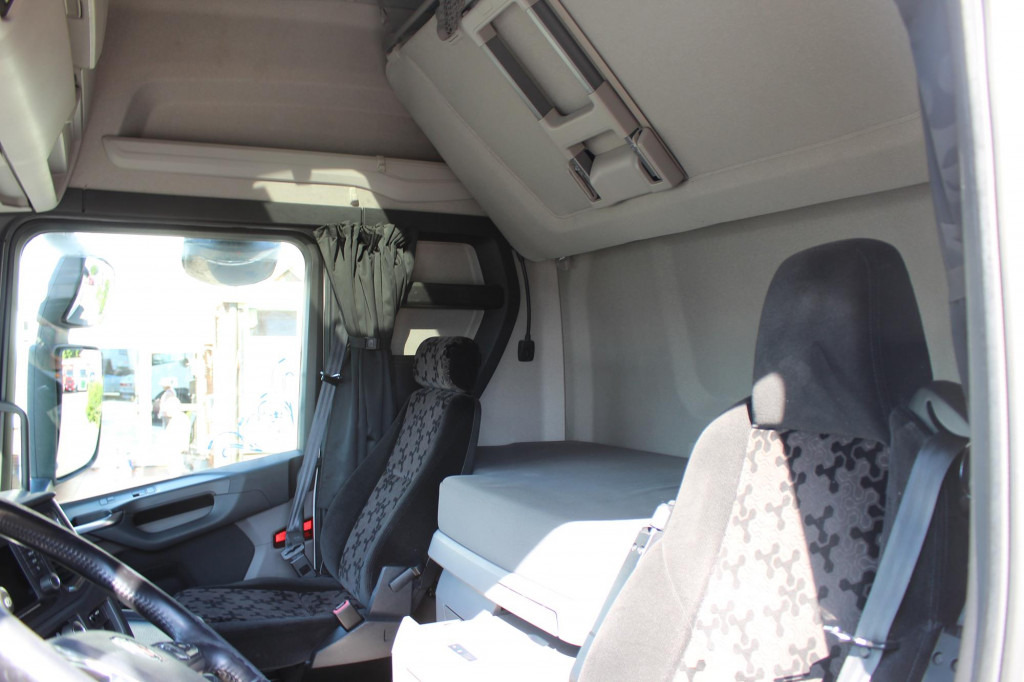 Scania R 500 Retarder LED Kühlbox 2 Tanks Navi - Tegljač: slika Scania R 500 Retarder LED Kühlbox 2 Tanks Navi - Tegljač Scania R 500 Retarder LED Kühlbox 2 Tanks Navi - Tegljač: slika Scania R 500 Retarder LED Kühlbox 2 Tanks Navi - Tegljač