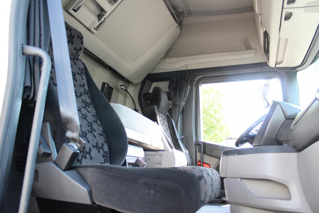 Scania R 500 Retarder LED Kühlbox 2 Tanks Navi - Tegljač: slika Scania R 500 Retarder LED Kühlbox 2 Tanks Navi - Tegljač Scania R 500 Retarder LED Kühlbox 2 Tanks Navi - Tegljač: slika Scania R 500 Retarder LED Kühlbox 2 Tanks Navi - Tegljač