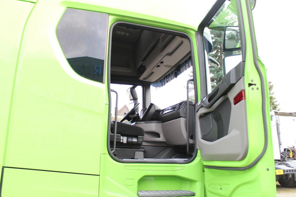 Scania S 500 Retarder Kühlbox Alufelgen Navi Vollspoiler - Tegljač: slika Scania S 500 Retarder Kühlbox Alufelgen Navi Vollspoiler - Tegljač Scania S 500 Retarder Kühlbox Alufelgen Navi Vollspoiler - Tegljač: slika Scania S 500 Retarder Kühlbox Alufelgen Navi Vollspoiler - Tegljač