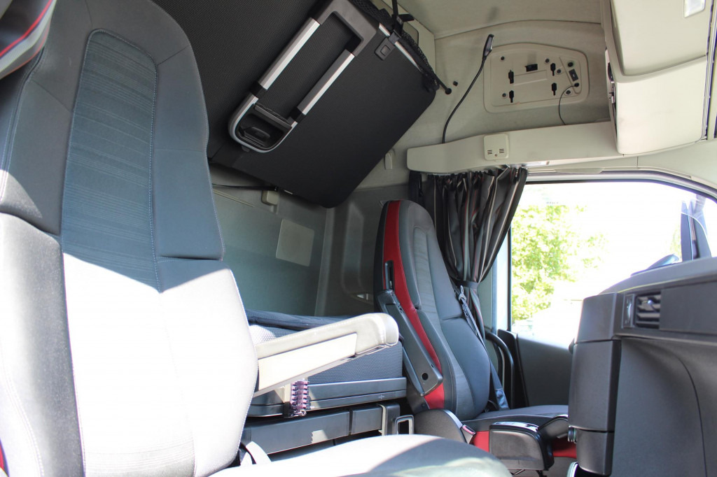 Volvo FH 500 E6 Globe I-Shift I-Park Cool VIN:MB - Tegljač: slika Volvo FH 500 E6 Globe I-Shift I-Park Cool VIN:MB - Tegljač Volvo FH 500 E6 Globe I-Shift I-Park Cool VIN:MB - Tegljač: slika Volvo FH 500 E6 Globe I-Shift I-Park Cool VIN:MB - Tegljač