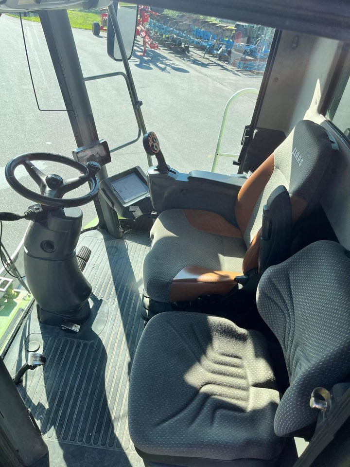 Kombajn za žetvu CLAAS Lexion 550 mit Schneidwerk V750, mit 3D, Baujahr 2009, guter gepflegter Zustand: slika Kombajn za žetvu CLAAS Lexion 550 mit Schneidwerk V750, mit 3D, Baujahr 2009, guter gepflegter Zustand