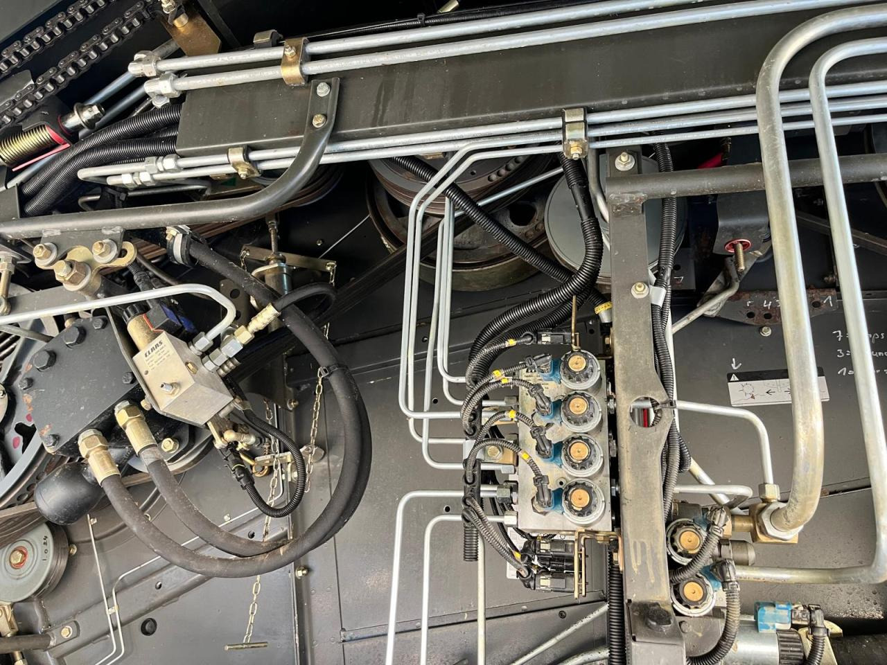 Kombajn za žetvu CLAAS Lexion 550 mit Schneidwerk V750, mit 3D, Baujahr 2009, guter gepflegter Zustand: slika Kombajn za žetvu CLAAS Lexion 550 mit Schneidwerk V750, mit 3D, Baujahr 2009, guter gepflegter Zustand