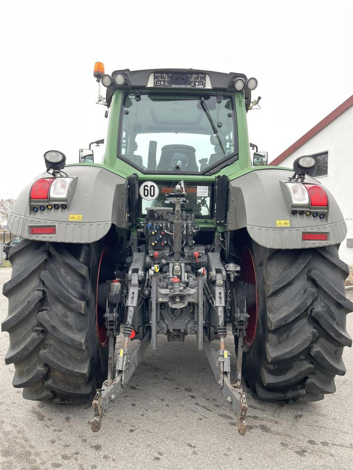 Fendt 828 Vario Profi Plus, GPS, FZW, 5DW, Baujahr 2014 - Traktor: slika Fendt 828 Vario Profi Plus, GPS, FZW, 5DW, Baujahr 2014 - Traktor Fendt 828 Vario Profi Plus, GPS, FZW, 5DW, Baujahr 2014 - Traktor: slika Fendt 828 Vario Profi Plus, GPS, FZW, 5DW, Baujahr 2014 - Traktor
