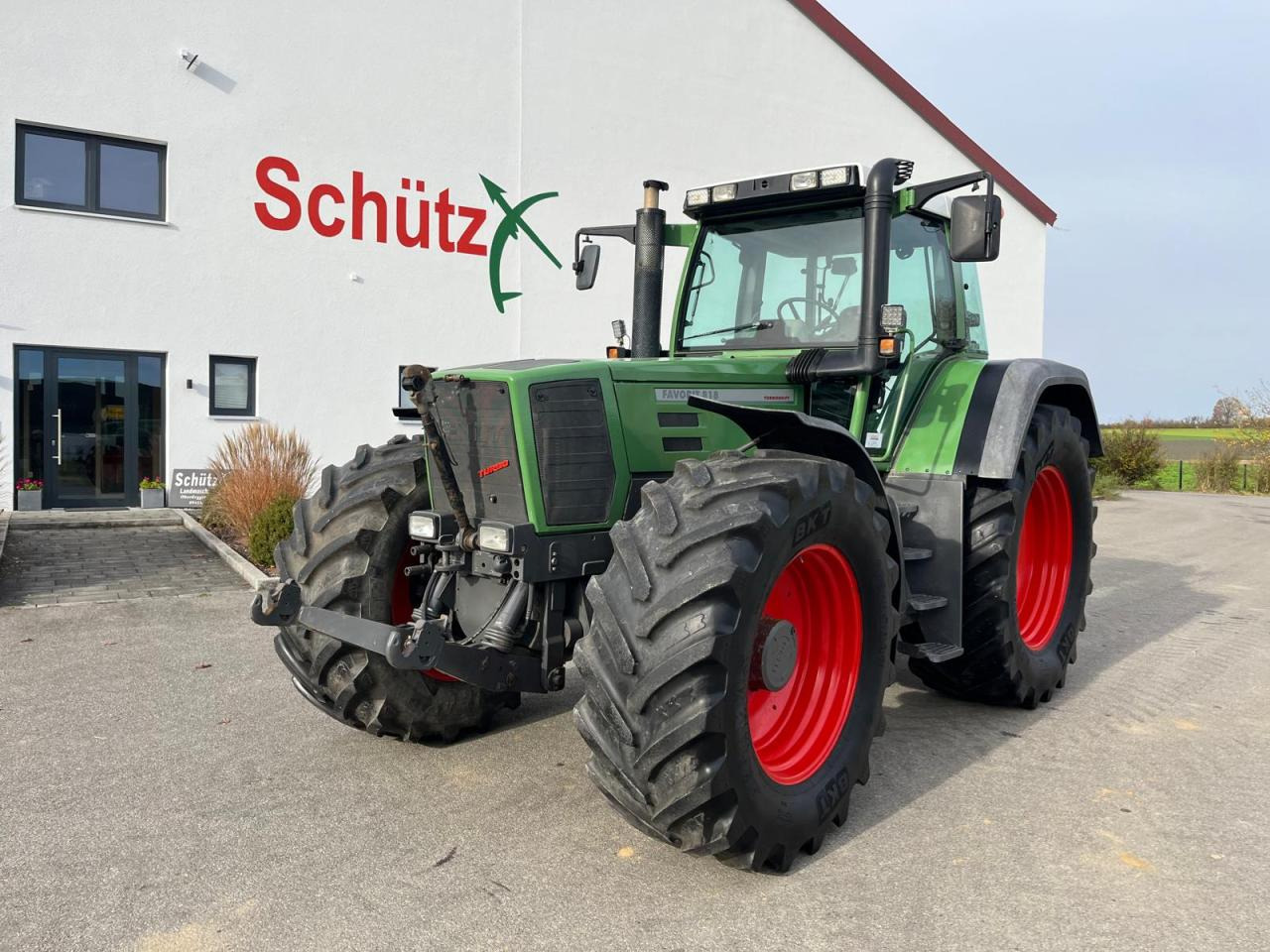 Fendt Favorit 818 Turboshift - Traktor: slika Fendt Favorit 818 Turboshift - Traktor Fendt Favorit 818 Turboshift - Traktor: slika Fendt Favorit 818 Turboshift - Traktor