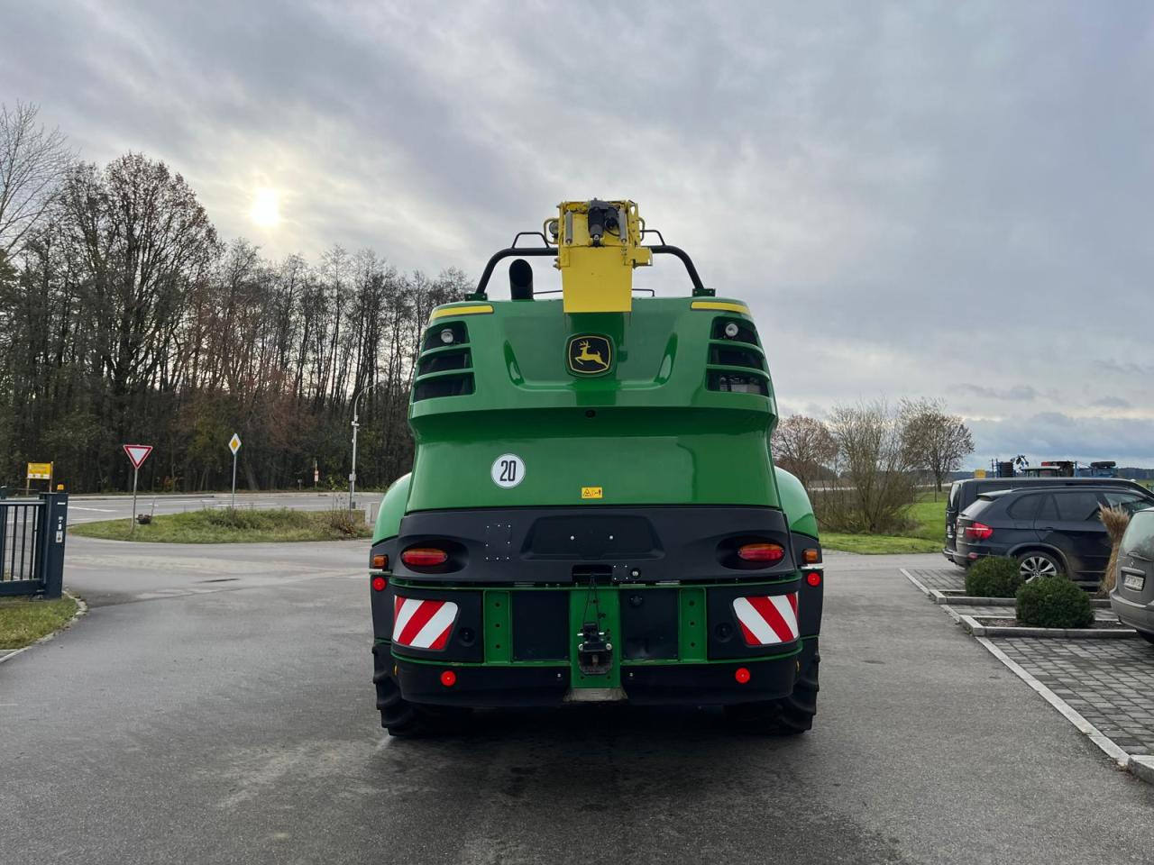 John Deere 8300i, Harvestlap, Pickup, Kemper, 910Bh - Silažni kombajn: slika John Deere 8300i, Harvestlap, Pickup, Kemper, 910Bh - Silažni kombajn John Deere 8300i, Harvestlap, Pickup, Kemper, 910Bh - Silažni kombajn: slika John Deere 8300i, Harvestlap, Pickup, Kemper, 910Bh - Silažni kombajn