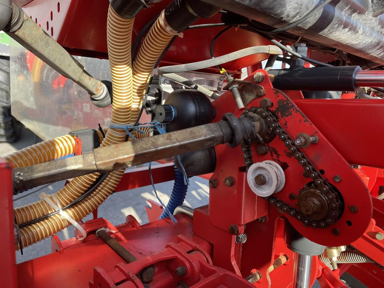 Precizna sijačica Kverneland Optima TF Profi 2, 8-reihig, mechanischer Antrieb: slika Precizna sijačica Kverneland Optima TF Profi 2, 8-reihig, mechanischer Antrieb