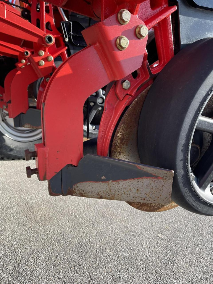 Precizna sijačica Kverneland Optima TF Profi 2, 8-reihig, mechanischer Antrieb: slika Precizna sijačica Kverneland Optima TF Profi 2, 8-reihig, mechanischer Antrieb