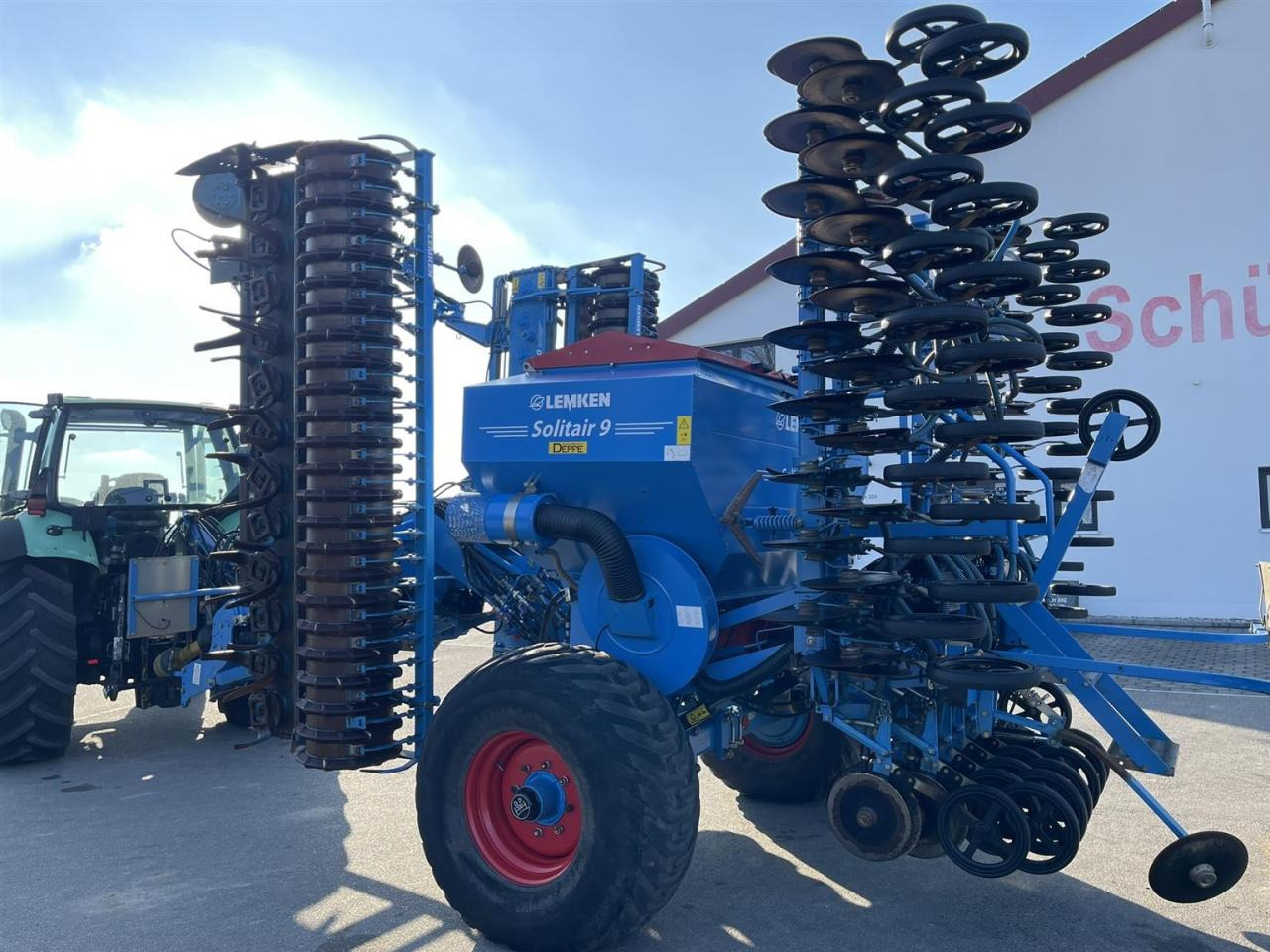 Lemken Säkombi Lemken Zirkon 10/600KA und Solitär 9 - Kombajn i sijačica: slika Lemken Säkombi Lemken Zirkon 10/600KA und Solitär 9 - Kombajn i sijačica Lemken Säkombi Lemken Zirkon 10/600KA und Solitär 9 - Kombajn i sijačica: slika Lemken Säkombi Lemken Zirkon 10/600KA und Solitär 9 - Kombajn i sijačica