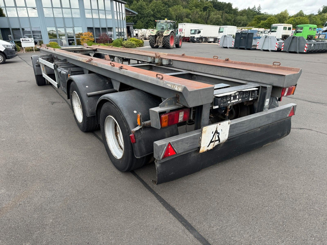 Hüffermann HMA 24.24 3- Achs- Blattfederung - Abroll/ Samopodizač prikolica: slika Hüffermann HMA 24.24 3- Achs- Blattfederung - Abroll/ Samopodizač prikolica Hüffermann HMA 24.24 3- Achs- Blattfederung - Abroll/ Samopodizač prikolica: slika Hüffermann HMA 24.24 3- Achs- Blattfederung - Abroll/ Samopodizač prikolica