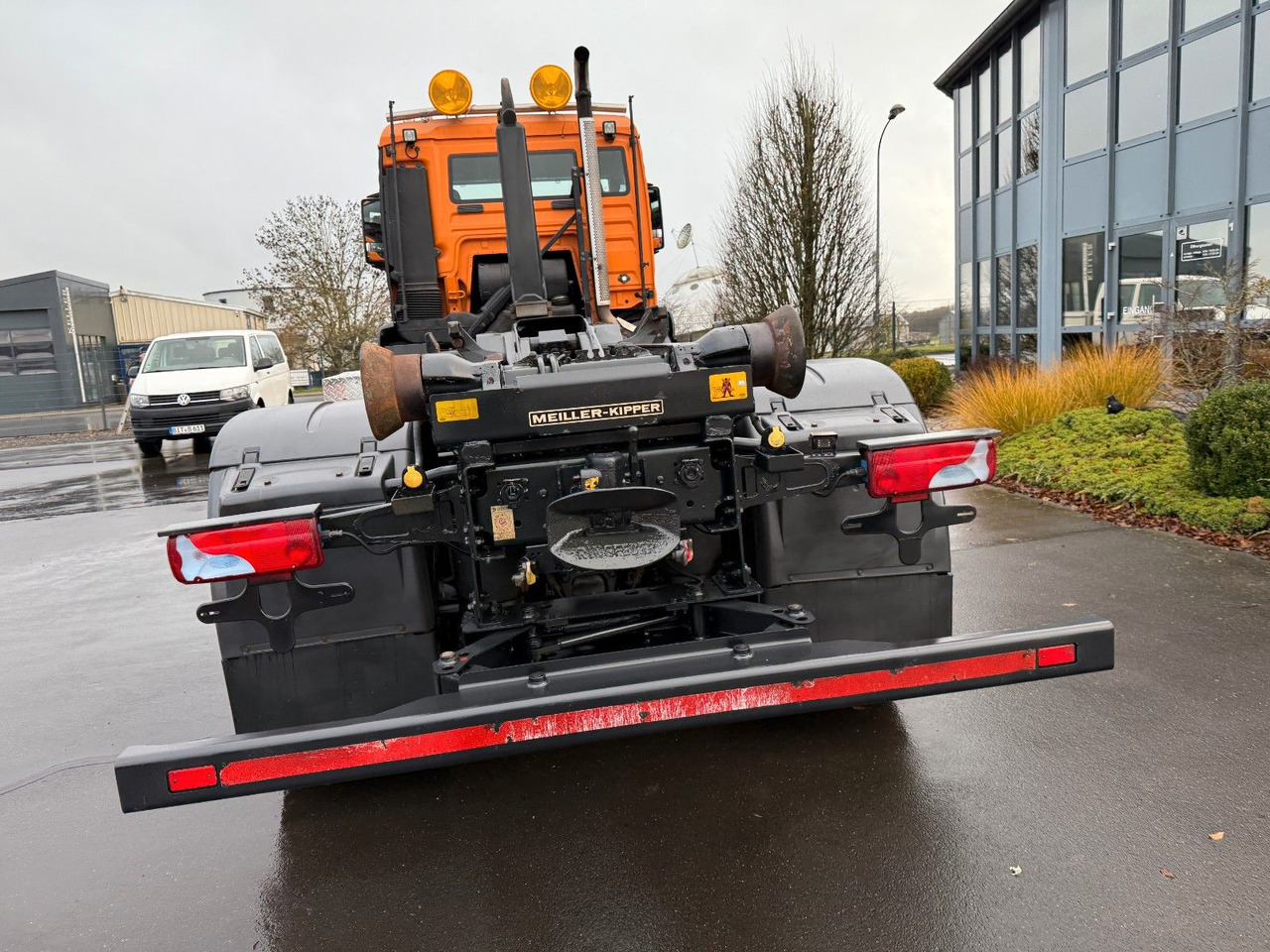 MAN TGS 18.360 4x4 Winterdienst Meiller Abroller - Kamion s kukastom dizalicom: slika MAN TGS 18.360 4x4 Winterdienst Meiller Abroller - Kamion s kukastom dizalicom MAN TGS 18.360 4x4 Winterdienst Meiller Abroller - Kamion s kukastom dizalicom: slika MAN TGS 18.360 4x4 Winterdienst Meiller Abroller - Kamion s kukastom dizalicom