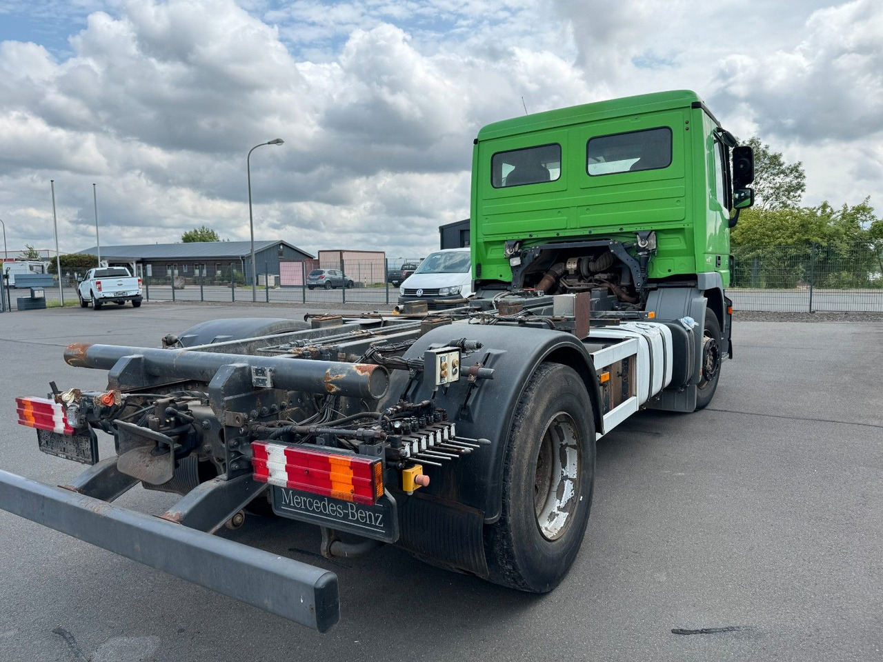 Kamion-šasija Mercedes-Benz Actros 1832 MP 3   Kipperfahrgestell + Klima: slika Kamion-šasija Mercedes-Benz Actros 1832 MP 3   Kipperfahrgestell + Klima