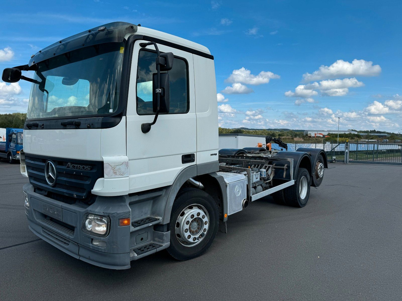 Mercedes-Benz Actros 2532 6x2 Fahrgestell Liftachse Lenkachse Mercedes-Benz Actros 2532 6x2 Fahrgestell Liftachse Lenkachse - Kamion-šasija: slika Mercedes-Benz Actros 2532 6x2 Fahrgestell Liftachse Lenkachse Mercedes-Benz Actros 2532 6x2 Fahrgestell Liftachse Lenkachse - Kamion-šasija Mercedes-Benz Actros 2532 6x2 Fahrgestell Liftachse Lenkachse Mercedes-Benz Actros 2532 6x2 Fahrgestell Liftachse Lenkachse - Kamion-šasija: slika Mercedes-Benz Actros 2532 6x2 Fahrgestell Liftachse Lenkachse Mercedes-Benz Actros 2532 6x2 Fahrgestell Liftachse Lenkachse - Kamion-šasija