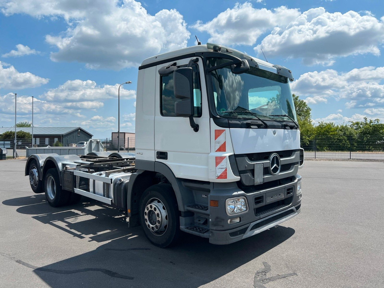 Mercedes-Benz Actros 2532 6x2 MP 3 Lenkachse /Liftachse / Mercedes-Benz Actros 2532 6x2 MP 3 Lenkachse /Liftachse / - Kamion-šasija: slika Mercedes-Benz Actros 2532 6x2 MP 3 Lenkachse /Liftachse / Mercedes-Benz Actros 2532 6x2 MP 3 Lenkachse /Liftachse / - Kamion-šasija Mercedes-Benz Actros 2532 6x2 MP 3 Lenkachse /Liftachse / Mercedes-Benz Actros 2532 6x2 MP 3 Lenkachse /Liftachse / - Kamion-šasija: slika Mercedes-Benz Actros 2532 6x2 MP 3 Lenkachse /Liftachse / Mercedes-Benz Actros 2532 6x2 MP 3 Lenkachse /Liftachse / - Kamion-šasija