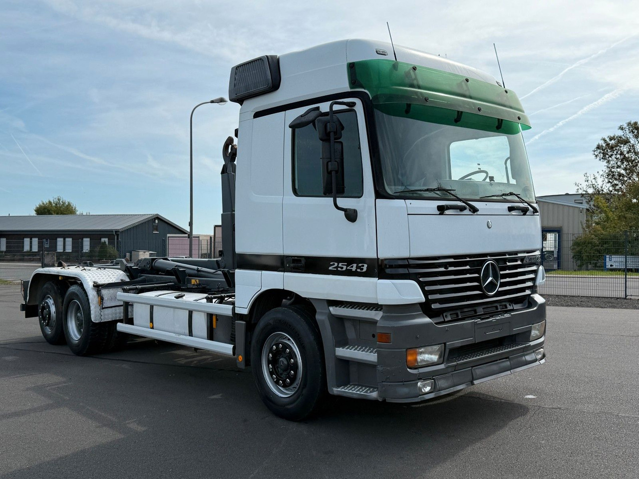 Mercedes-Benz Actros 2543 6x2 Klima + Kupplung - Kamion s kukastom dizalicom: slika Mercedes-Benz Actros 2543 6x2 Klima + Kupplung - Kamion s kukastom dizalicom Mercedes-Benz Actros 2543 6x2 Klima + Kupplung - Kamion s kukastom dizalicom: slika Mercedes-Benz Actros 2543 6x2 Klima + Kupplung - Kamion s kukastom dizalicom