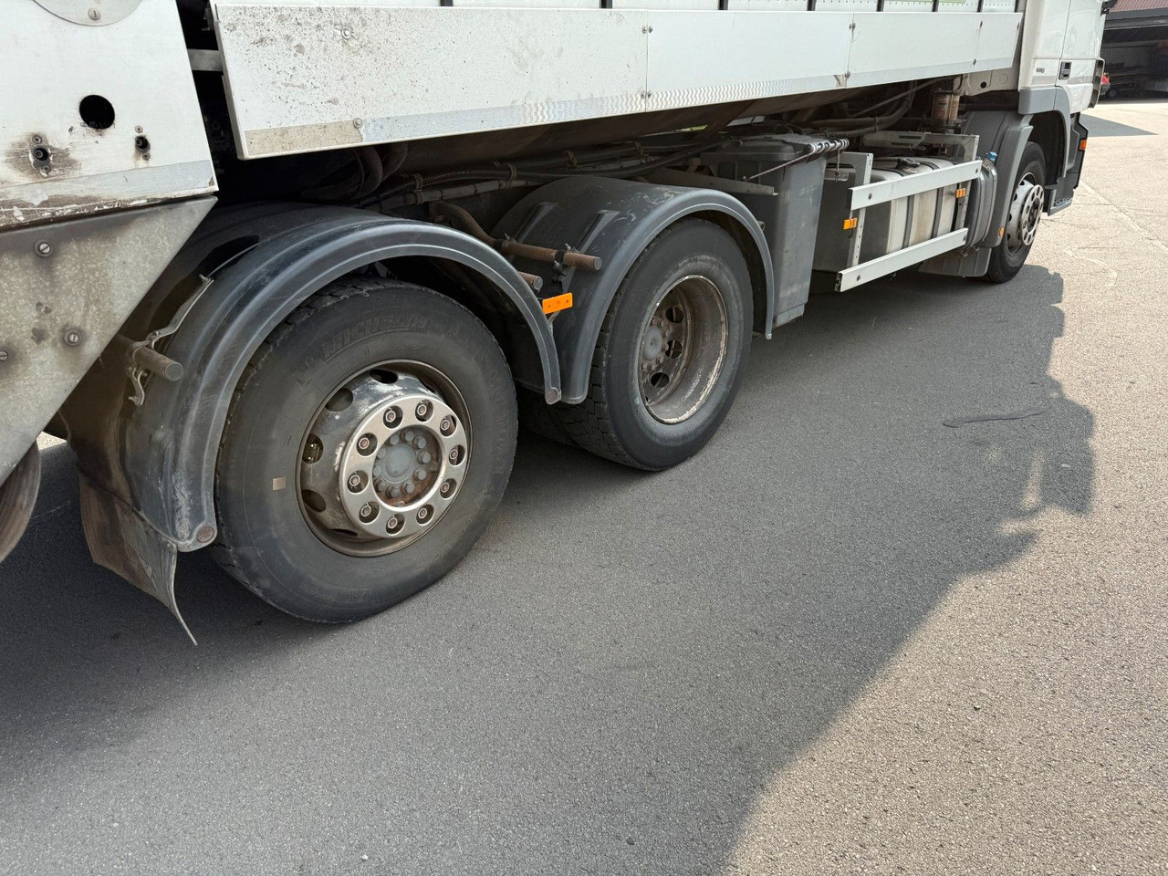Mercedes-Benz Actros MP3 2532 6x2 Faun Rotorpress 521 - Kamion za odvoz smeća: slika Mercedes-Benz Actros MP3 2532 6x2 Faun Rotorpress 521 - Kamion za odvoz smeća Mercedes-Benz Actros MP3 2532 6x2 Faun Rotorpress 521 - Kamion za odvoz smeća: slika Mercedes-Benz Actros MP3 2532 6x2 Faun Rotorpress 521 - Kamion za odvoz smeća