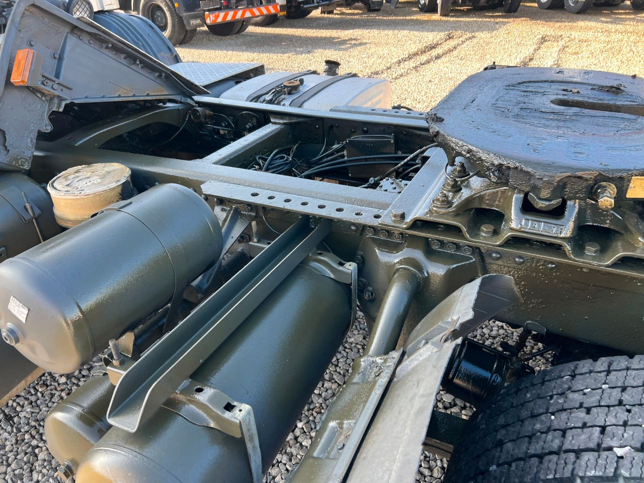 Tegljač Scania P 94 GA 4x2 NA 310 Scania P 94 GA 4x2 NA 310: slika Tegljač Scania P 94 GA 4x2 NA 310 Scania P 94 GA 4x2 NA 310