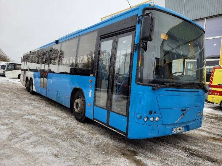 VOLVO B12BLE 8700 KLIMA, 8.2010, EURO 5, RAMP, 58 seats, 14,7m - Prigradski autobus: slika VOLVO B12BLE 8700 KLIMA, 8.2010, EURO 5, RAMP, 58 seats, 14,7m - Prigradski autobus VOLVO B12BLE 8700 KLIMA, 8.2010, EURO 5, RAMP, 58 seats, 14,7m - Prigradski autobus: slika VOLVO B12BLE 8700 KLIMA, 8.2010, EURO 5, RAMP, 58 seats, 14,7m - Prigradski autobus