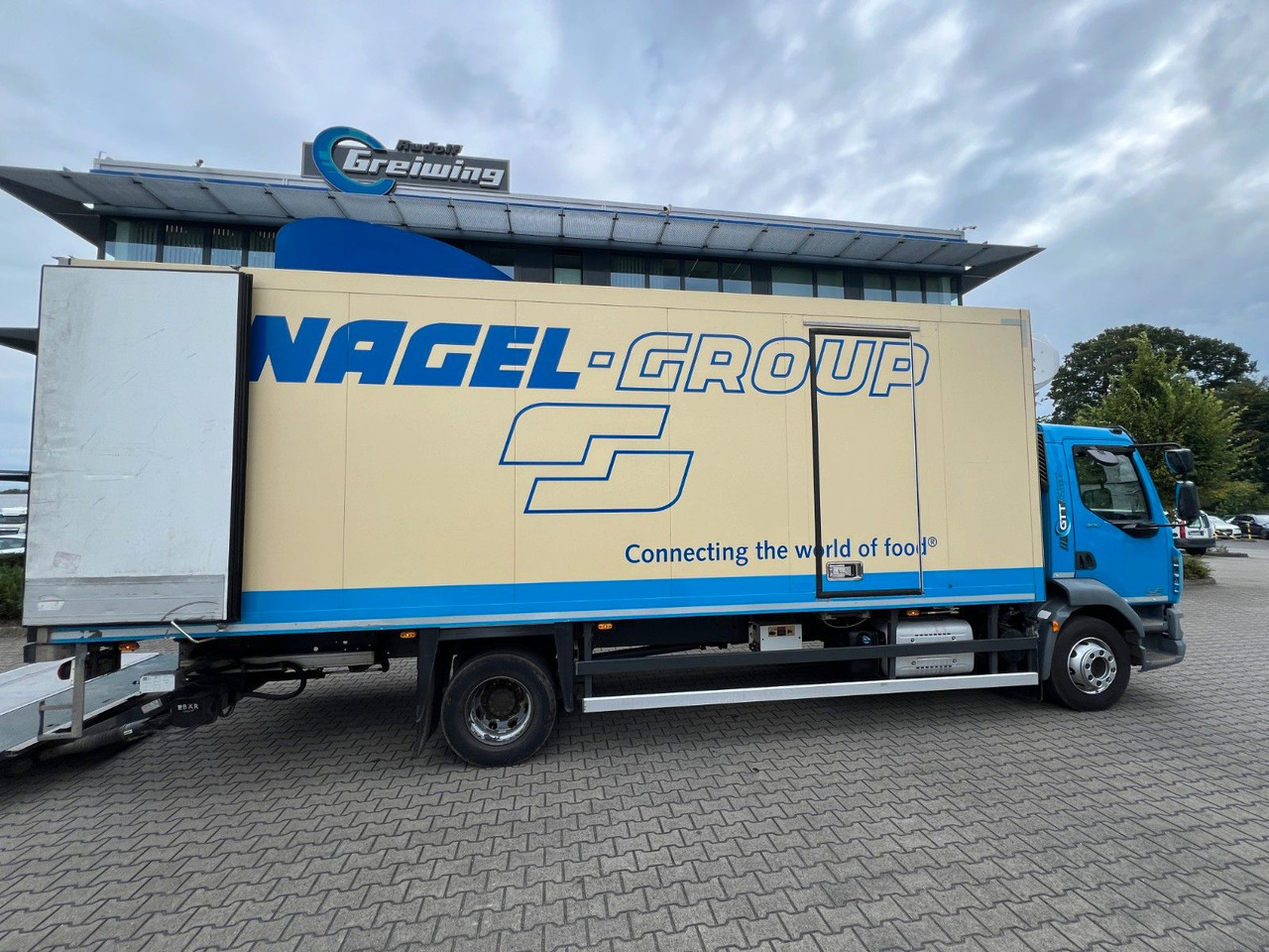 DAF LF 280 FA 16t. Multitemp, T1000 Spectrum - Kamion hladnjača: slika DAF LF 280 FA 16t. Multitemp, T1000 Spectrum - Kamion hladnjača DAF LF 280 FA 16t. Multitemp, T1000 Spectrum - Kamion hladnjača: slika DAF LF 280 FA 16t. Multitemp, T1000 Spectrum - Kamion hladnjača