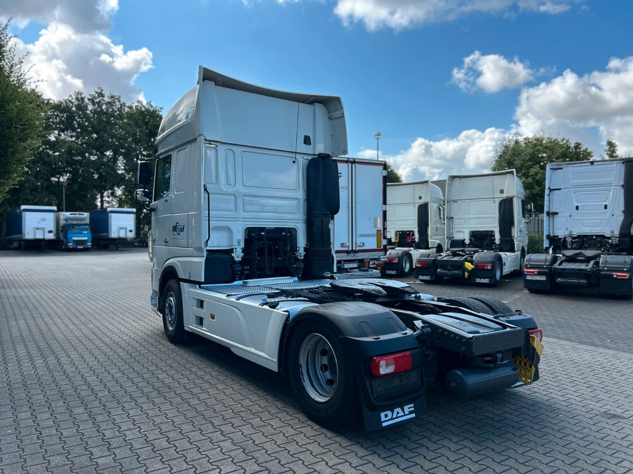 DAF XF 480 FT SSC, Abbiegeassistent, Standklima - Tegljač: slika DAF XF 480 FT SSC, Abbiegeassistent, Standklima - Tegljač DAF XF 480 FT SSC, Abbiegeassistent, Standklima - Tegljač: slika DAF XF 480 FT SSC, Abbiegeassistent, Standklima - Tegljač