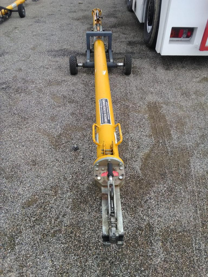 Aircraft Towbar Universal B737-600-900-Max - Aerodromska oprema: slika Aircraft Towbar Universal B737-600-900-Max - Aerodromska oprema Aircraft Towbar Universal B737-600-900-Max - Aerodromska oprema: slika Aircraft Towbar Universal B737-600-900-Max - Aerodromska oprema