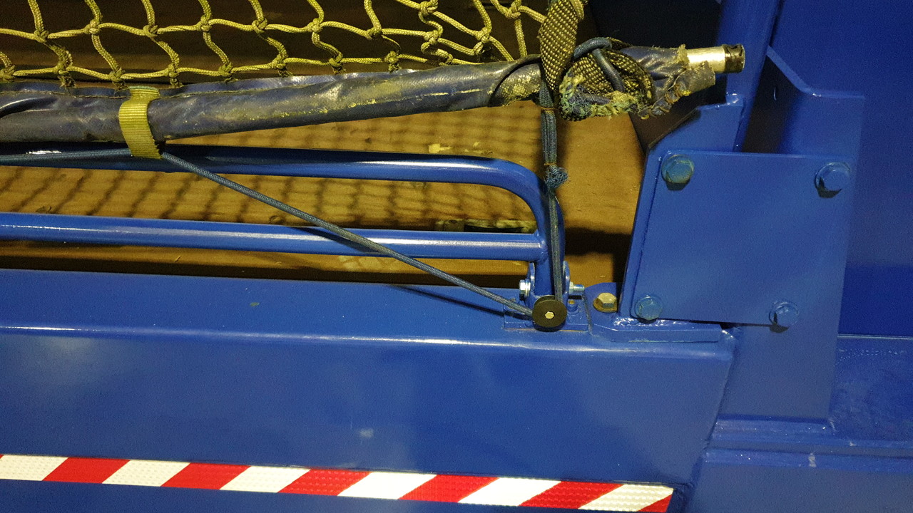 Charlatte P2000/T225L - Traktor za prtljagu: slika Charlatte P2000/T225L - Traktor za prtljagu Charlatte P2000/T225L - Traktor za prtljagu: slika Charlatte P2000/T225L - Traktor za prtljagu