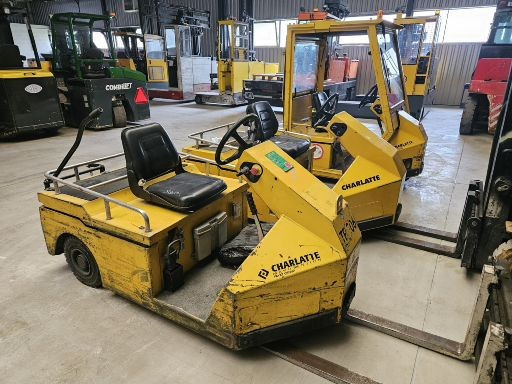 Charlatte TE206 - Traktor za prtljagu: slika Charlatte TE206 - Traktor za prtljagu Charlatte TE206 - Traktor za prtljagu: slika Charlatte TE206 - Traktor za prtljagu