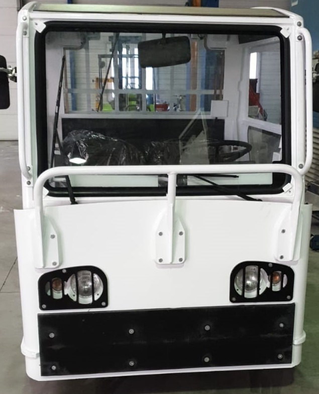 Charlatte TE225 - Traktor za prtljagu: slika Charlatte TE225 - Traktor za prtljagu Charlatte TE225 - Traktor za prtljagu: slika Charlatte TE225 - Traktor za prtljagu