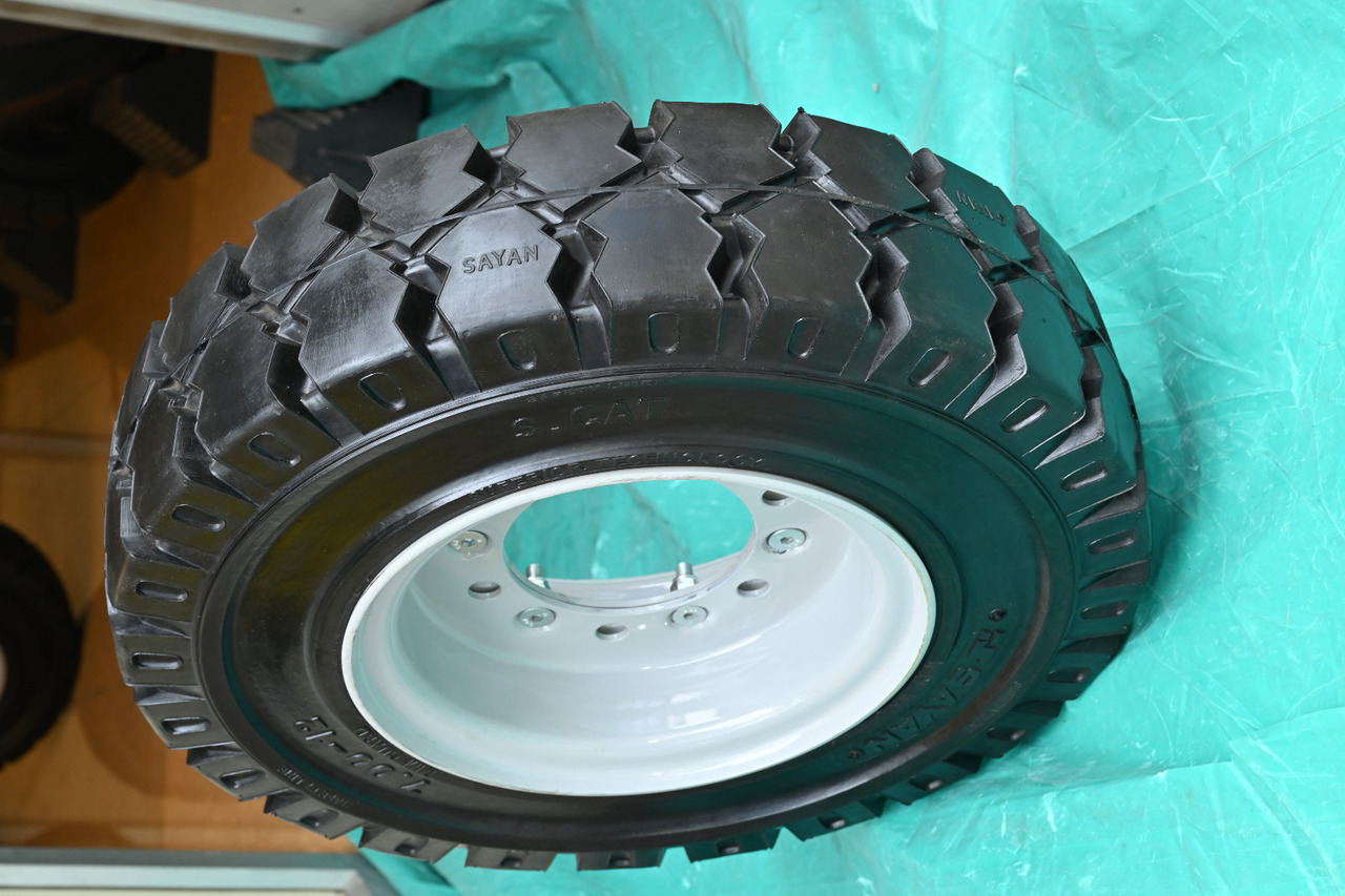 EuroSolid 6.50-10 - Kompletan kotač za Traktor za prtljagu: slika EuroSolid 6.50-10 - Kompletan kotač za Traktor za prtljagu EuroSolid 6.50-10 - Kompletan kotač za Traktor za prtljagu: slika EuroSolid 6.50-10 - Kompletan kotač za Traktor za prtljagu