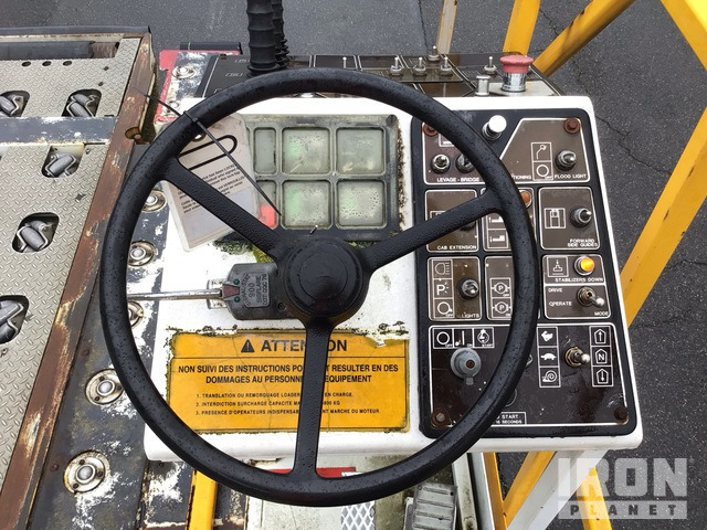 FMC loader Commander 15 Universal - Utovarivač kontejnera/ Paleta: slika FMC loader Commander 15 Universal - Utovarivač kontejnera/ Paleta FMC loader Commander 15 Universal - Utovarivač kontejnera/ Paleta: slika FMC loader Commander 15 Universal - Utovarivač kontejnera/ Paleta