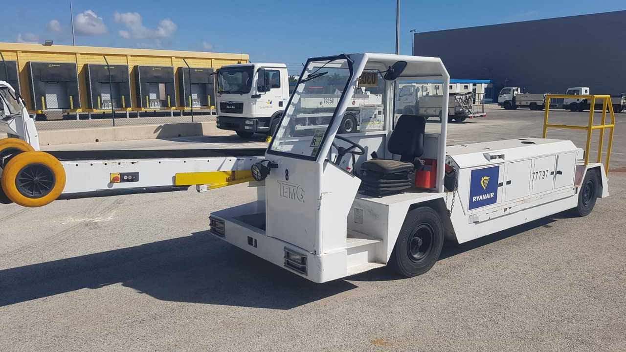 TEMG BELTLOADER TG6000 - Vozilo s transportnom trakom: slika TEMG BELTLOADER TG6000 - Vozilo s transportnom trakom TEMG BELTLOADER TG6000 - Vozilo s transportnom trakom: slika TEMG BELTLOADER TG6000 - Vozilo s transportnom trakom