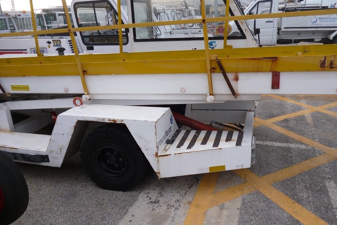 TEMG BELTLOADER TG6000 - Vozilo s transportnom trakom: slika TEMG BELTLOADER TG6000 - Vozilo s transportnom trakom TEMG BELTLOADER TG6000 - Vozilo s transportnom trakom: slika TEMG BELTLOADER TG6000 - Vozilo s transportnom trakom