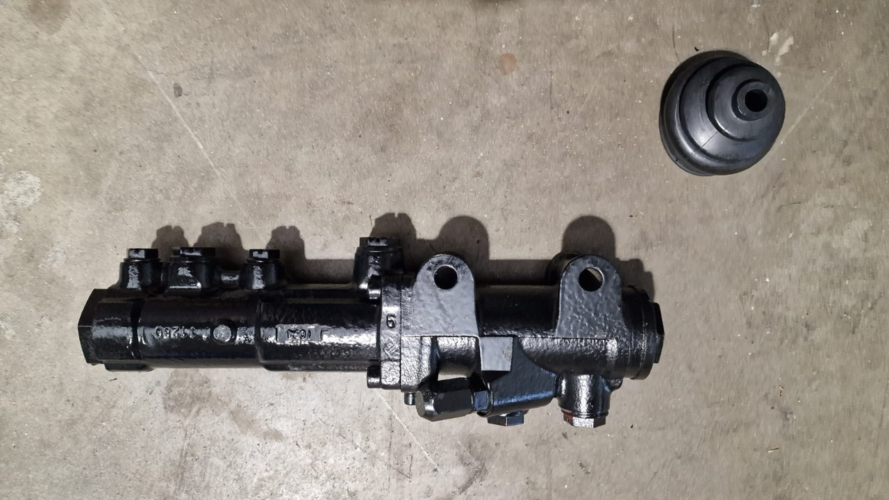 TLD JET16 - brake cylinder - Traktor za prtljagu za Traktor za prtljagu: slika TLD JET16 - brake cylinder - Traktor za prtljagu za Traktor za prtljagu TLD JET16 - brake cylinder - Traktor za prtljagu za Traktor za prtljagu: slika TLD JET16 - brake cylinder - Traktor za prtljagu za Traktor za prtljagu