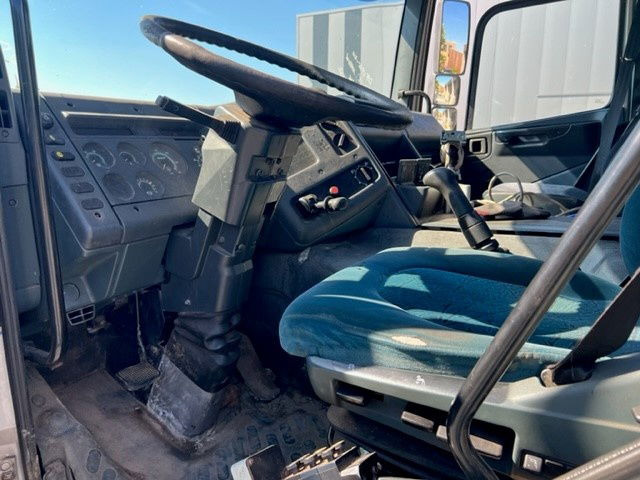 DAF 65.210 FA65.210 - Transporter kontejnera/ Kamion s izmjenjivim sanducima: slika DAF 65.210 FA65.210 - Transporter kontejnera/ Kamion s izmjenjivim sanducima DAF 65.210 FA65.210 - Transporter kontejnera/ Kamion s izmjenjivim sanducima: slika DAF 65.210 FA65.210 - Transporter kontejnera/ Kamion s izmjenjivim sanducima