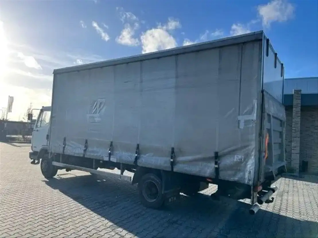 DAF LF 45.160 FA45.160 - Kamion s ceradom: slika DAF LF 45.160 FA45.160 - Kamion s ceradom DAF LF 45.160 FA45.160 - Kamion s ceradom: slika DAF LF 45.160 FA45.160 - Kamion s ceradom