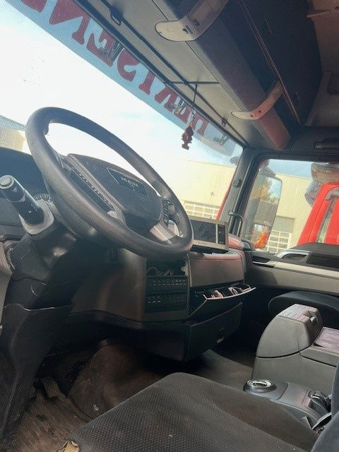 MAN TGX 18.440 .440 Euro5 - Tegljač: slika MAN TGX 18.440 .440 Euro5 - Tegljač MAN TGX 18.440 .440 Euro5 - Tegljač: slika MAN TGX 18.440 .440 Euro5 - Tegljač