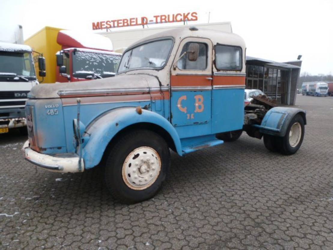 Volvo L485 L 485  - Tegljač: slika Volvo L485 L 485  - Tegljač Volvo L485 L 485  - Tegljač: slika Volvo L485 L 485  - Tegljač