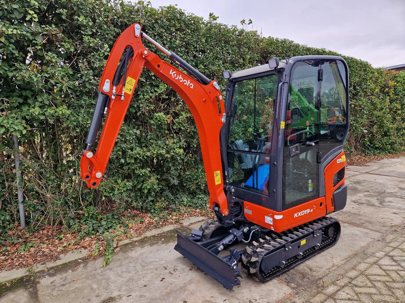 Kubota KX019-4 Hi-spec (NIEUW) - Mini bager: slika Kubota KX019-4 Hi-spec (NIEUW) - Mini bager Kubota KX019-4 Hi-spec (NIEUW) - Mini bager: slika Kubota KX019-4 Hi-spec (NIEUW) - Mini bager
