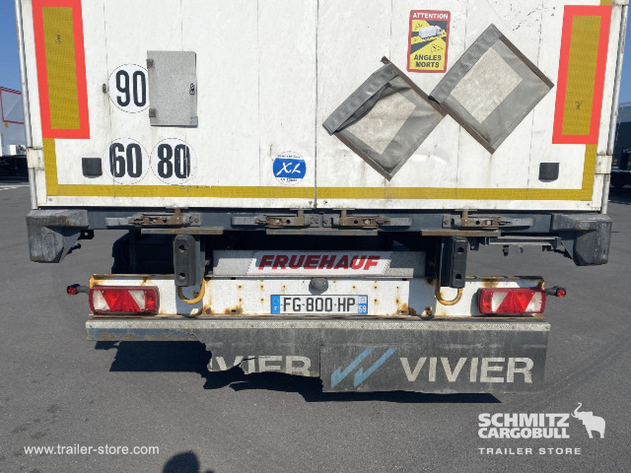 FRUEHAUF Curtainsider Standard Taillift - Poluprikolica s ceradom: slika FRUEHAUF Curtainsider Standard Taillift - Poluprikolica s ceradom FRUEHAUF Curtainsider Standard Taillift - Poluprikolica s ceradom: slika FRUEHAUF Curtainsider Standard Taillift - Poluprikolica s ceradom