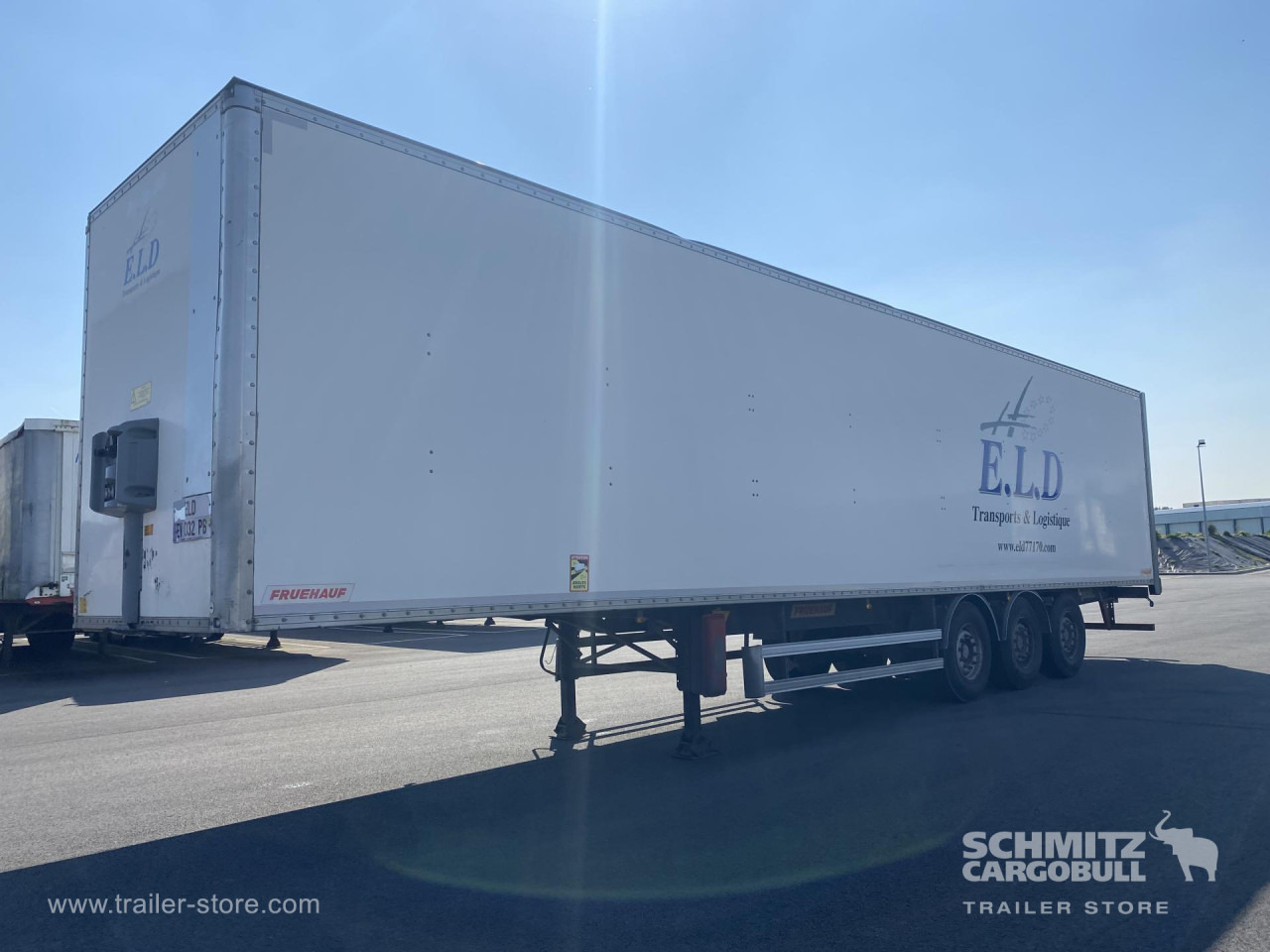 FRUEHAUF Dryfreight Standard - Poluprikolica sa zatvorenim sandukom: slika FRUEHAUF Dryfreight Standard - Poluprikolica sa zatvorenim sandukom FRUEHAUF Dryfreight Standard - Poluprikolica sa zatvorenim sandukom: slika FRUEHAUF Dryfreight Standard - Poluprikolica sa zatvorenim sandukom