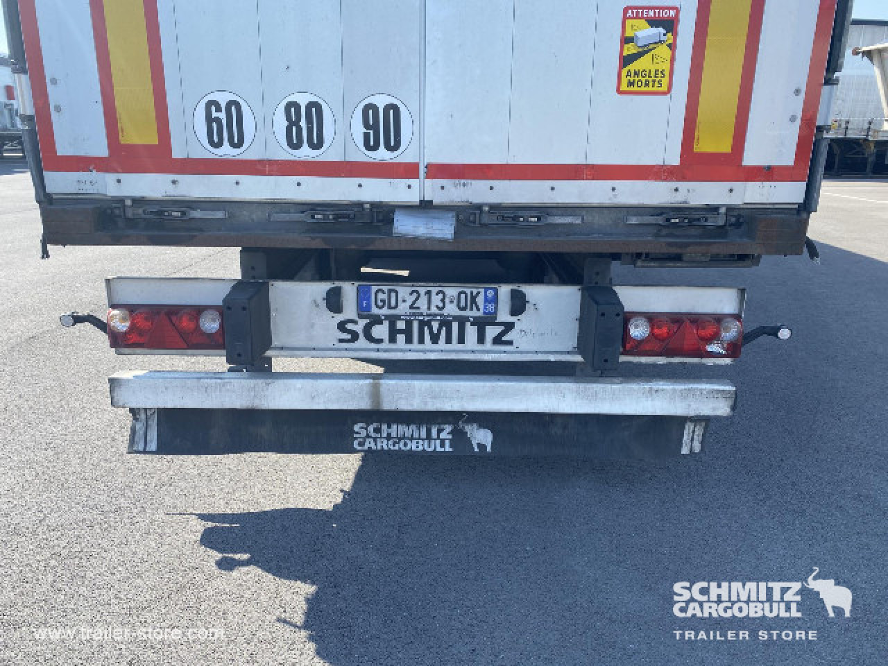 SCHMITZ Curtainsider Standard - Poluprikolica s ceradom: slika SCHMITZ Curtainsider Standard - Poluprikolica s ceradom SCHMITZ Curtainsider Standard - Poluprikolica s ceradom: slika SCHMITZ Curtainsider Standard - Poluprikolica s ceradom