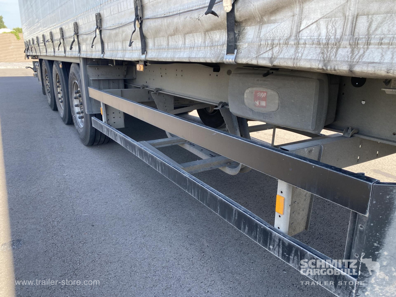 SCHMITZ Curtainsider Standard - Poluprikolica s ceradom: slika SCHMITZ Curtainsider Standard - Poluprikolica s ceradom SCHMITZ Curtainsider Standard - Poluprikolica s ceradom: slika SCHMITZ Curtainsider Standard - Poluprikolica s ceradom