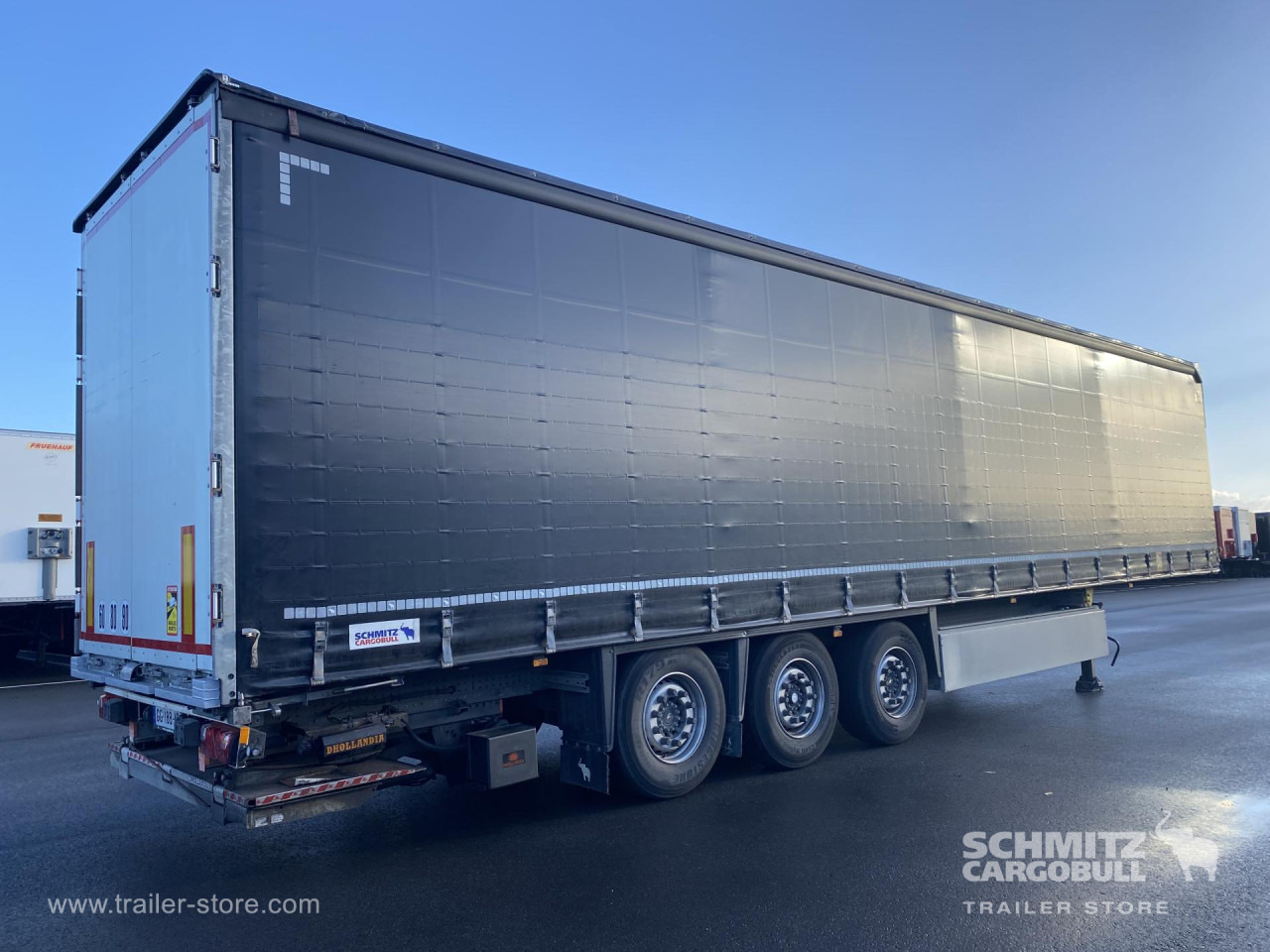 Poluprikolica s ceradom SCHMITZ Curtainsider Standard Taillift: slika Poluprikolica s ceradom SCHMITZ Curtainsider Standard Taillift Poluprikolica s ceradom SCHMITZ Curtainsider Standard Taillift: slika Poluprikolica s ceradom SCHMITZ Curtainsider Standard Taillift