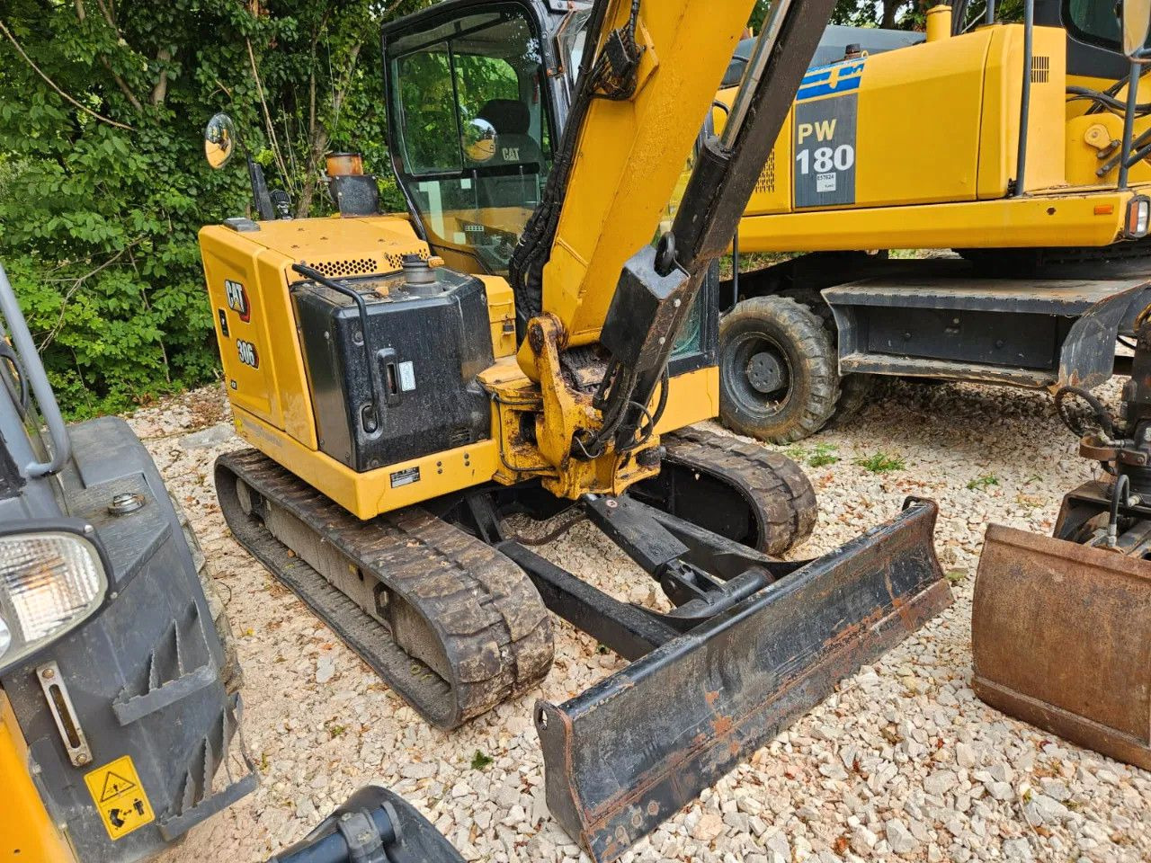 CAT 306 CR - Mini bager: slika CAT 306 CR - Mini bager CAT 306 CR - Mini bager: slika CAT 306 CR - Mini bager