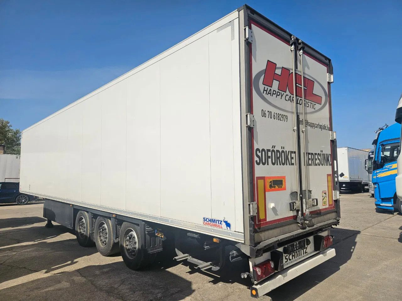 Schmitz Cargobull SCB S3T Thermo King SLXi 300 Lifting axle A - 2 - Poluprikolica hladnjača: slika Schmitz Cargobull SCB S3T Thermo King SLXi 300 Lifting axle A - 2 - Poluprikolica hladnjača Schmitz Cargobull SCB S3T Thermo King SLXi 300 Lifting axle A - 2 - Poluprikolica hladnjača: slika Schmitz Cargobull SCB S3T Thermo King SLXi 300 Lifting axle A - 2 - Poluprikolica hladnjača